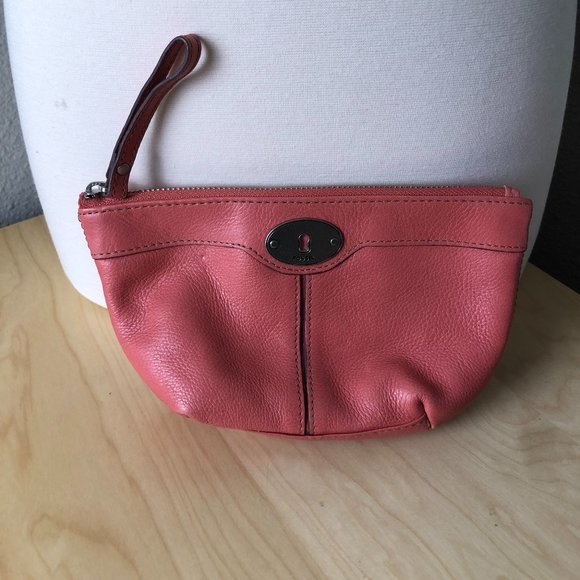 Fossil Peach Pink Leather Wristlet - Picture 1 of 8